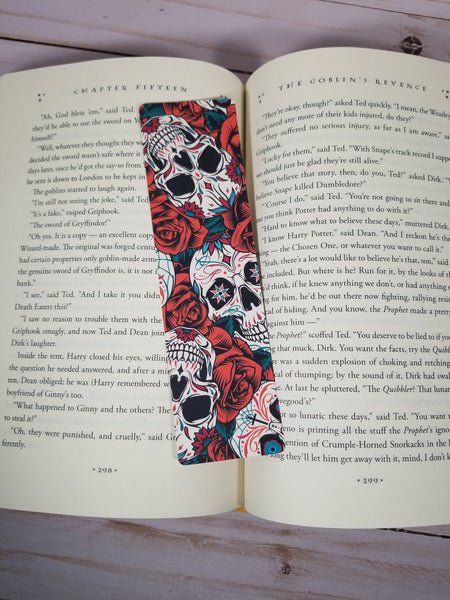 Skulls and Roses Bookmark, Rounded Corners